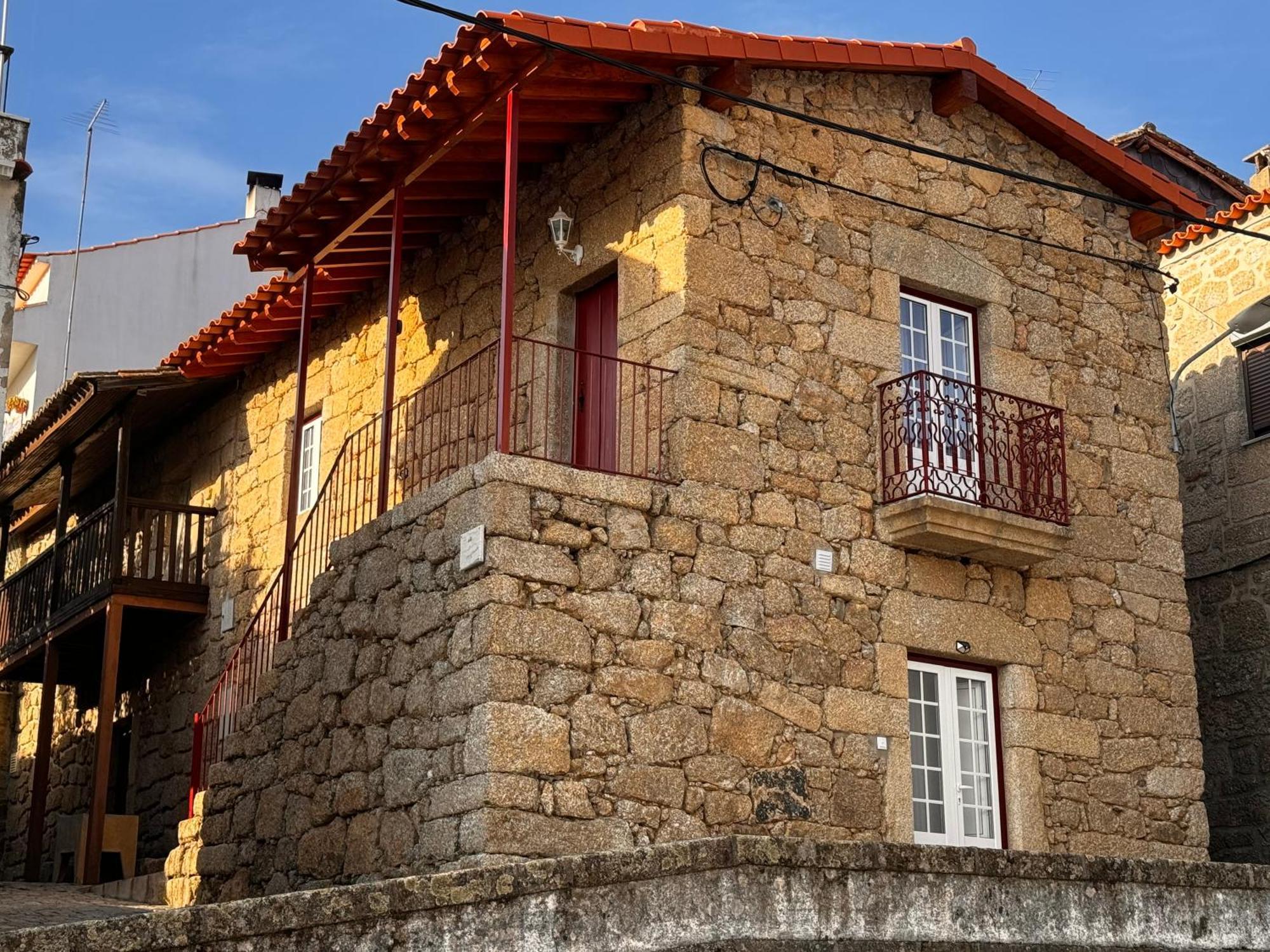 Casa Da Vila - Apartamento Duplex Alpedrinha 외부 사진